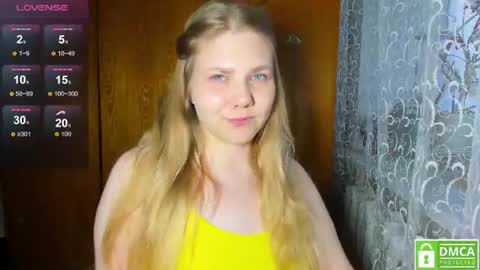 Snapshot of emmafrizea chatting on 06/23/26, 06:06 Hello Im newMake me cumPVT 12tk for min ALL INCLUSIVE online show from 06/23/26, 06:06