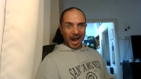 Ariel online show from 01/07/25, 12:31