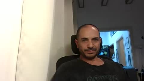 Ariel online show from 12/04/25, 07:00