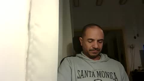 Ariel online show from 02/06/26, 10:13