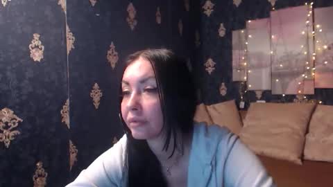 EmmaGoldX online show from 11/20/25, 07:52