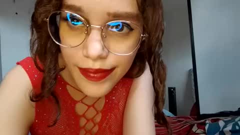 Emma online show from 05/18/26, 06:36