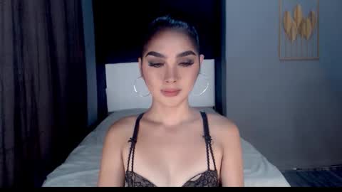 Emma online show from 05/15/26, 03:02