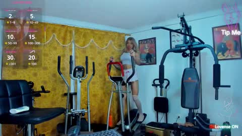 Emma online show from 03/10/26, 01:27