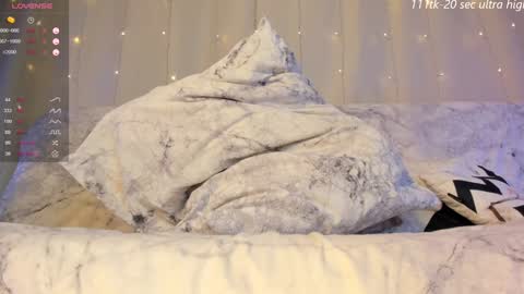 emmahotvibe online show from 12/13/24, 04:11