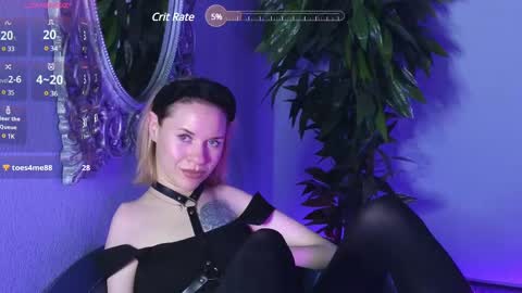 Snapshot of emmalarkins chatting on 03/12/25, 11:42 Emma online show from 03/12/25, 11:42
