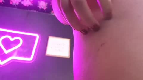 Emma online show from 01/14/25, 01:49