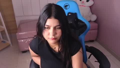 Emma online show from 01/23/25, 07:40