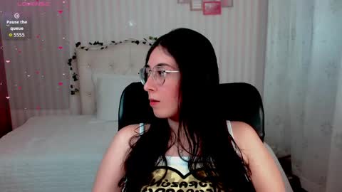 Emmas Room online show from 03/25/26, 01:11