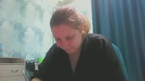 emmamelody online show from 10/11/25, 07:29