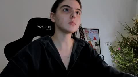 Emma online show from 12/26/24, 08:21