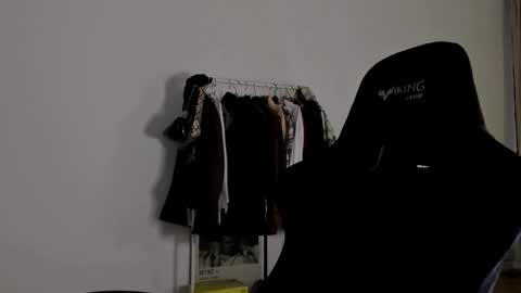 Emma online show from 02/12/25, 07:45