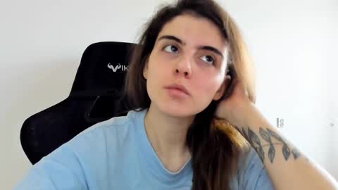 Emma online show from 12/14/25, 10:20