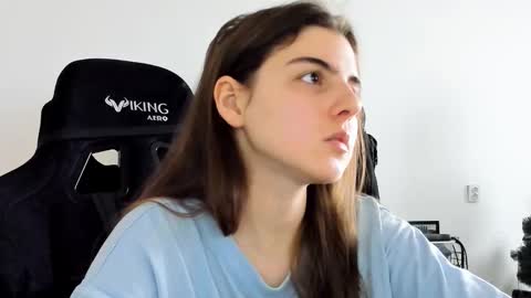 Emma online show from 01/13/26, 10:20