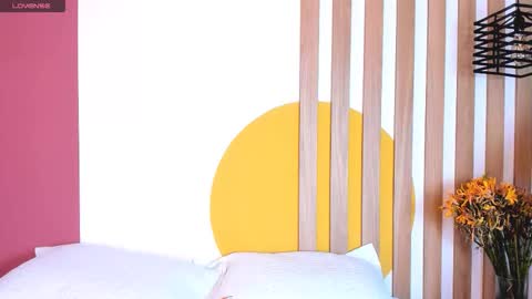 emmanaughty_ online show from 11/19/25, 10:10