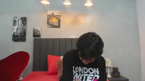 Snapshot of emmanuel_bart chatting on 12/02/24, 04:09 Emmanuel Bart online show from 12/02/24, 04:09