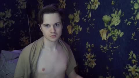 Snapshot of emmanuel_manny chatting on 10/30/25, 10:32 emmanuel_manny online show from 10/30/25, 10:32