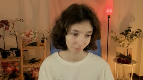 Snapshot of emmanuellbrown chatting on 11/23/25, 04:12 emmanuellbrown online show from 11/23/25, 04:12