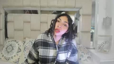 Emma online show from 11/14/25, 02:16