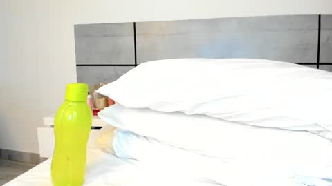  Emma  online show from 01/25/25, 05:18