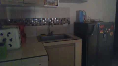 EmmaSplycer online show from 01/04/25, 03:18