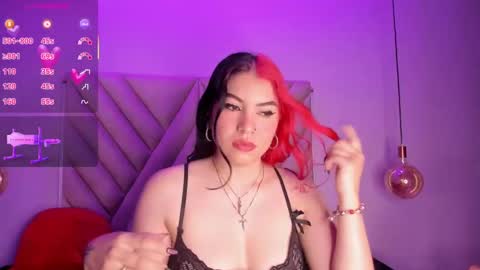 Emma online show from 09/13/25, 02:44