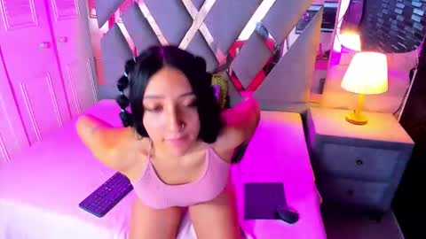 Emma online show from 03/29/26, 02:06