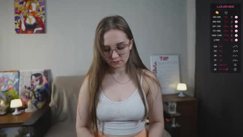 Mia online show from 10/25/25, 03:18