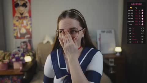 Mia online show from 03/12/26, 06:36