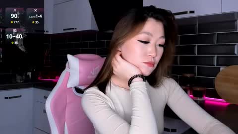 Snapshot of emmavictori chatting on 02/13/25, 09:38 Shaiya online show from 02/13/25, 09:38