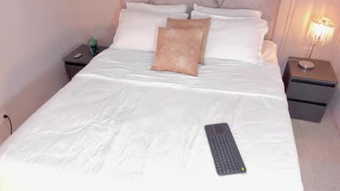 EMMAWILIAMS online show from 11/14/25, 07:34