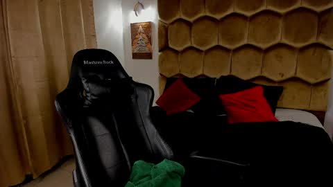 EMMETT COLLINS online show from 03/28/26, 02:05