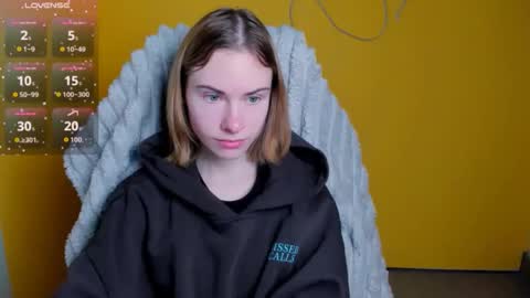 Emmi online show from 02/04/26, 06:41