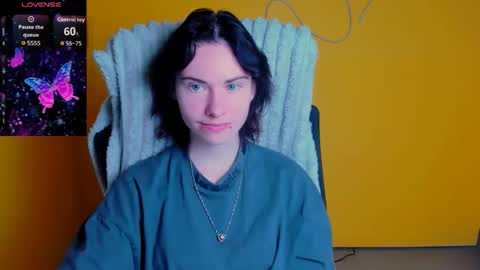 Emmi online show from 05/13/26, 05:38