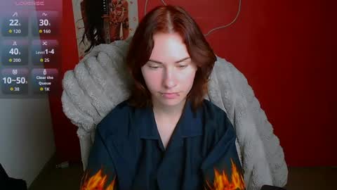 Snapshot of emmi_rossum chatting on 07/29/26, 11:30 Emmi online show from 07/29/26, 11:30