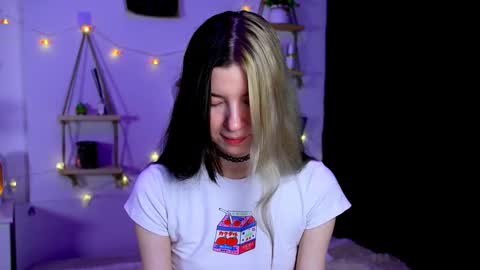 emmie_everly online show from 10/15/25, 07:14