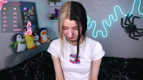 emmie_everly online show from 04/08/26, 07:58