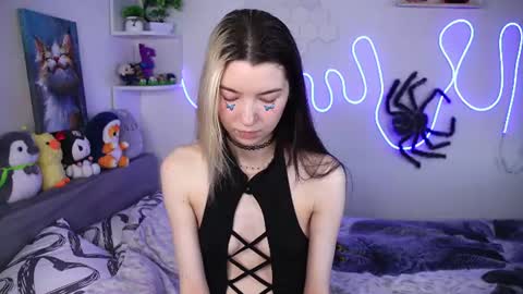emmie_everly online show from 06/21/26, 02:08