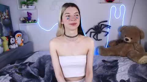 emmie_everly online show from 07/26/26, 12:34