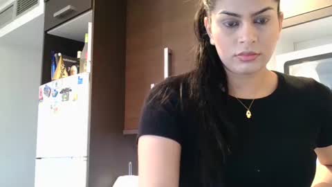 emmie online show from 02/21/25, 08:40