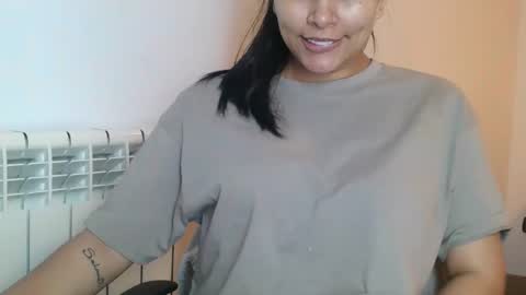 emmie online show from 10/22/25, 07:52