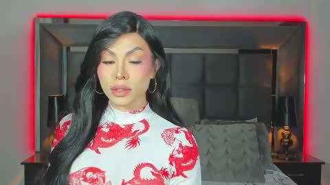 Emmily Santibaez online show from 12/10/24, 01:55