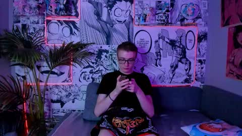 Snapshot of emmit_barker chatting on 02/18/26, 04:14 Emmit online show from 02/18/26, 04:14