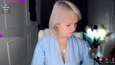 emmmam online show from 11/17/25, 08:09