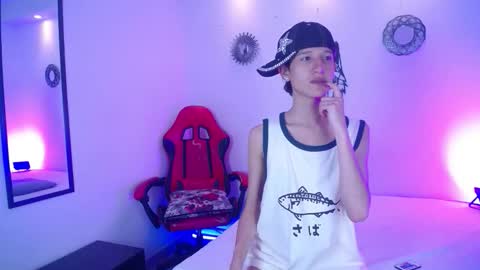 Snapshot of emmo_boy chatting on 01/05/26, 08:34 SERGIO online show from 01/05/26, 08:34