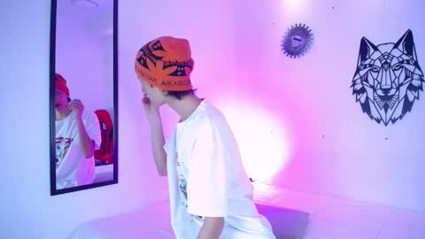 Snapshot of emmo_boy chatting on 01/15/26, 12:43 SERGIO online show from 01/15/26, 12:43