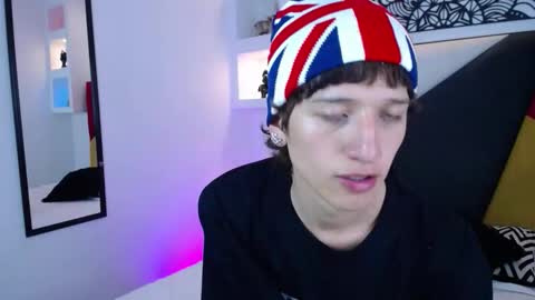 Snapshot of emmo_boy chatting on 02/05/26, 08:24 SERGIO online show from 02/05/26, 08:24