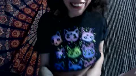 Snapshot of emmsayshi chatting on 02/17/26, 07:38 Emm online show from 02/17/26, 07:38