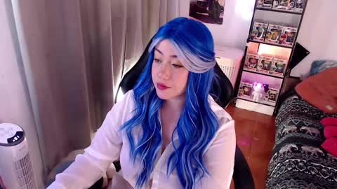 Emmy Ruiz - independent model online show from 12/20/25, 02:07