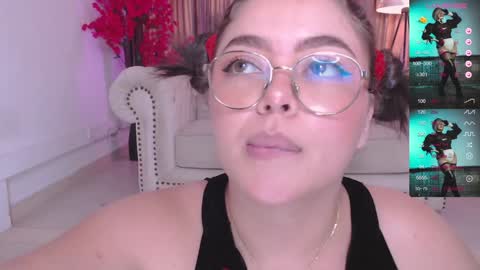 Snapshot of emmy_walker1 chatting on 01/23/25, 02:07 Emmy Walker online show from 01/23/25, 02:07